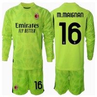Camiseta AC Milan Mike Maignan #16 Portero Tercera Equipación Replica 2024-25 para niños mangas largas (+ Pantalones cortos)